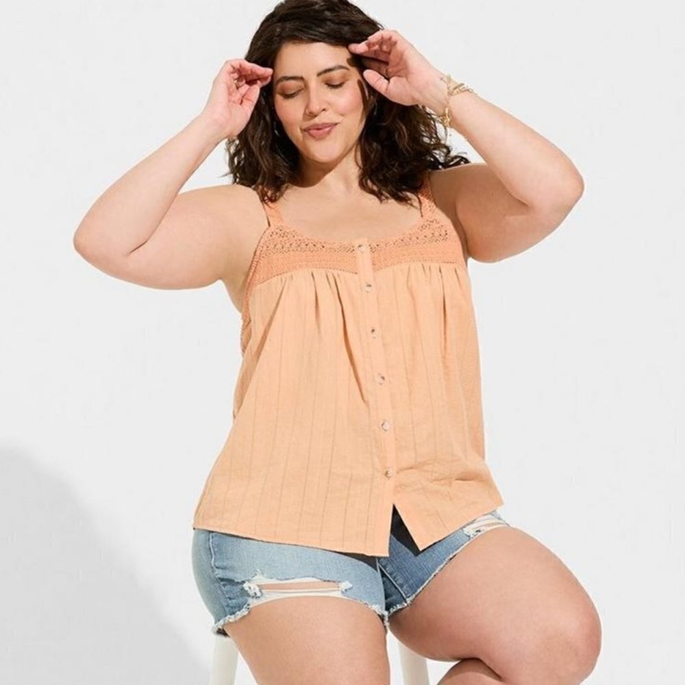 Torrid - Cotton Button Up Embroidered Crochet Tank in "Peach Blossom"